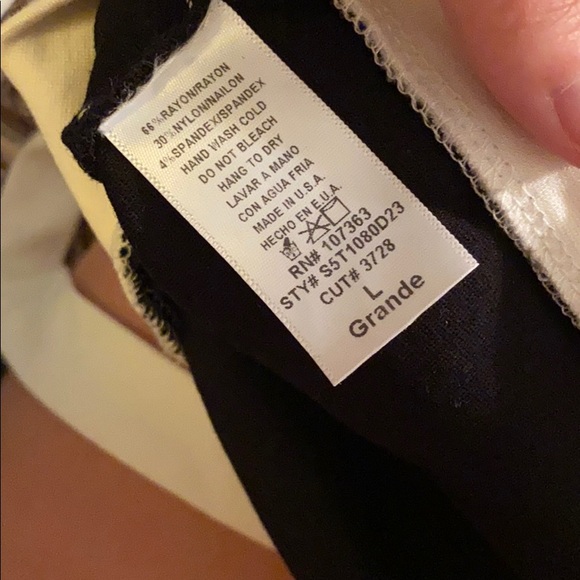 Solemio Black and White Skirt Set - Picture 5 of 5